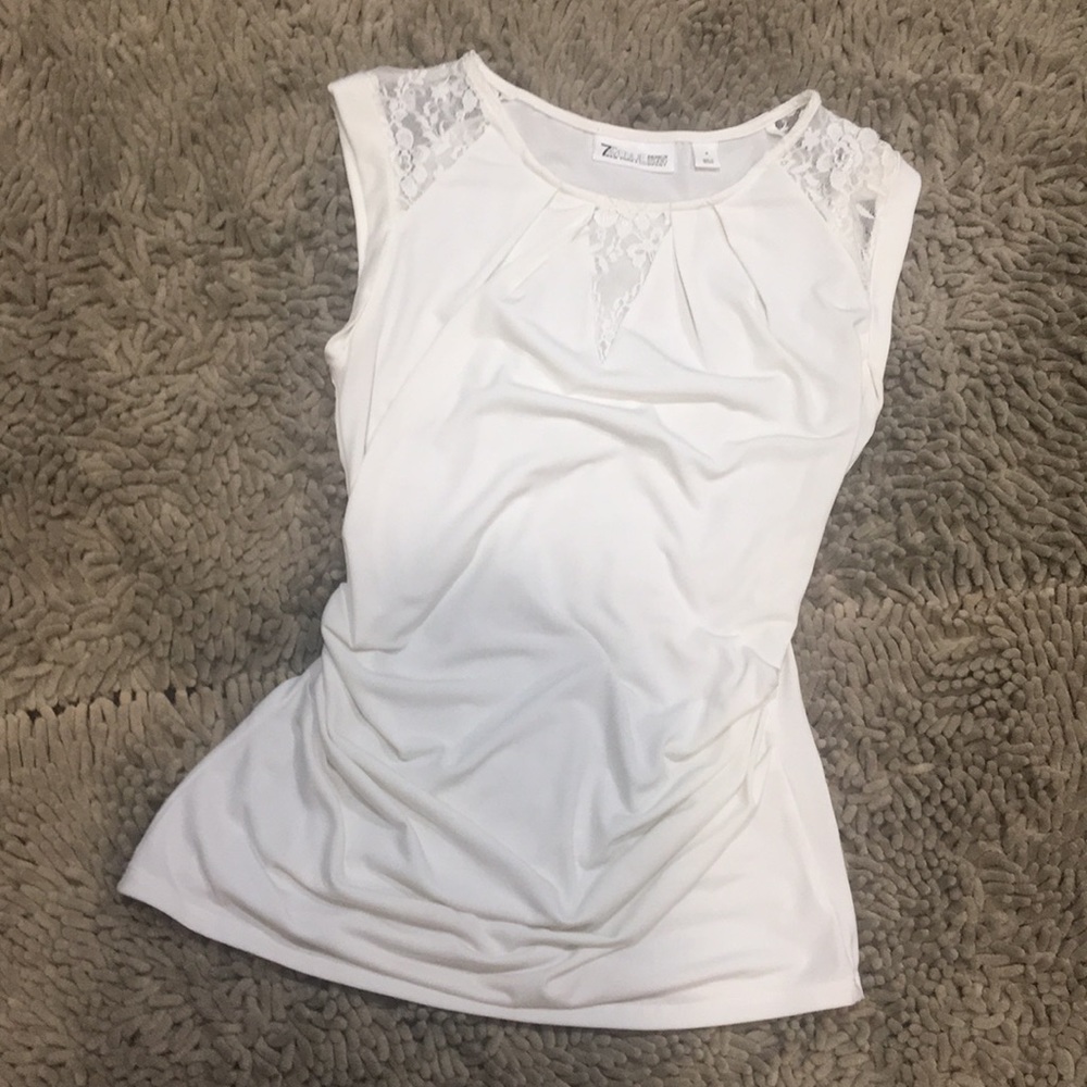 New york and company  White top with lace